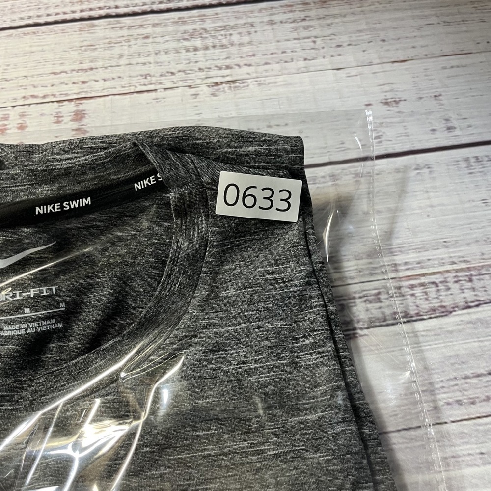 Nike Swim Dri Fit Shirt Mens Medium Gray Sleeveless Active UPF 40 Team $46 - Picture 14 of 14